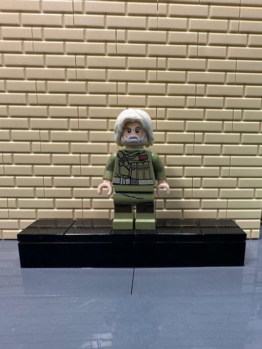LEGO Star Wars minifigure. Admiral Ematt. sw0891
