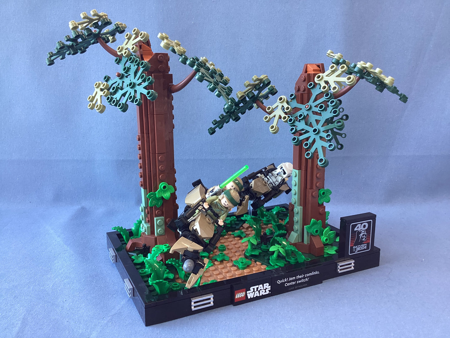 LEGO Star Wars. Endor Speeder Chase Diorama. 75353 (used)