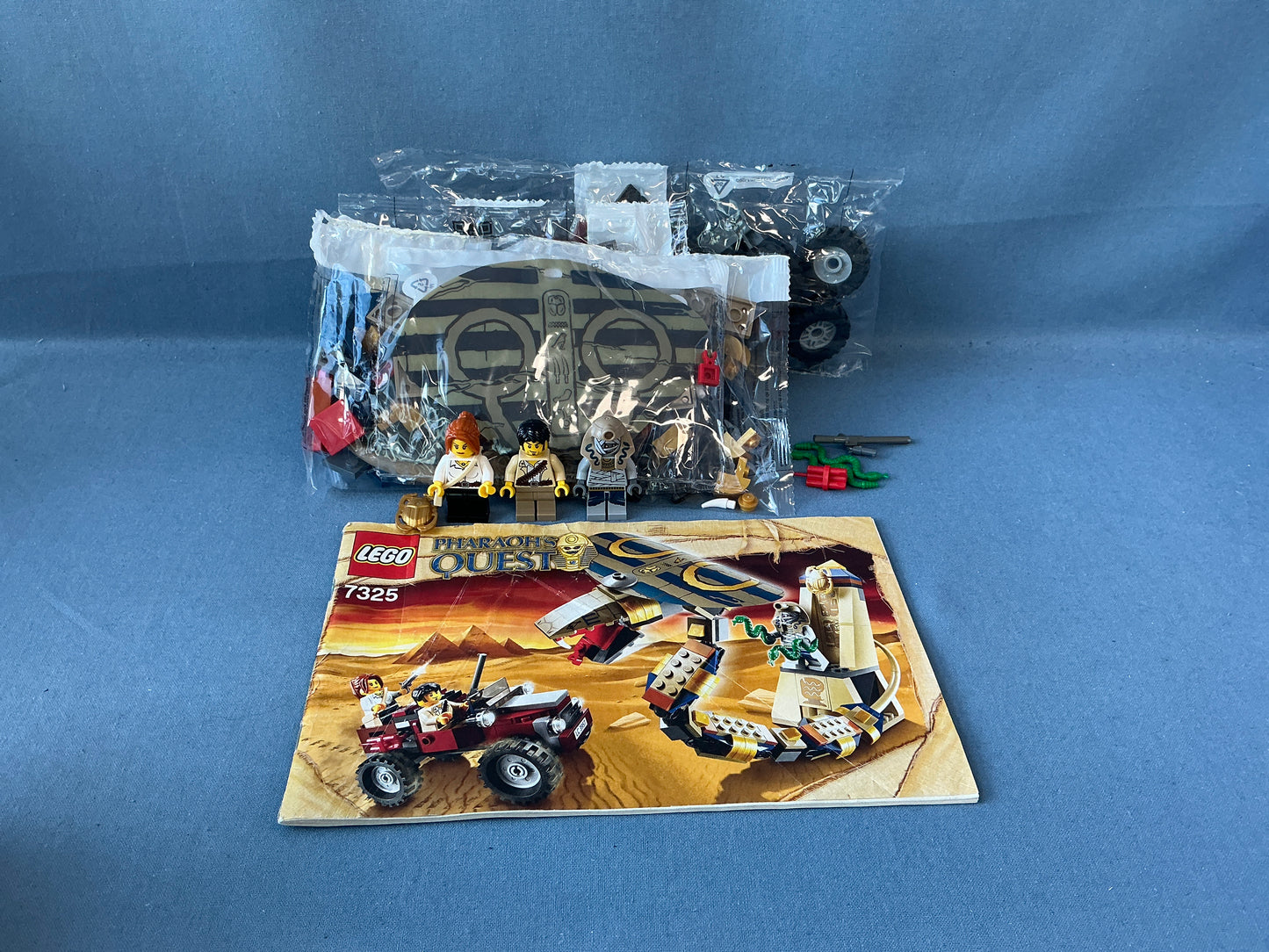 LEGO Pharaohs Quest. Cursed Cobra Statue. 7325. (Used)
