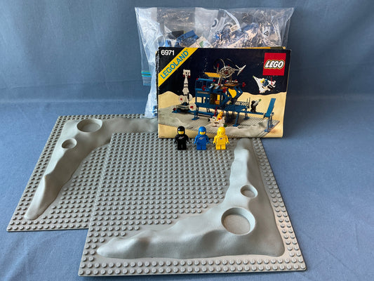 LEGO Classic Space. Inter-Galactic Command Base. 6971. Used