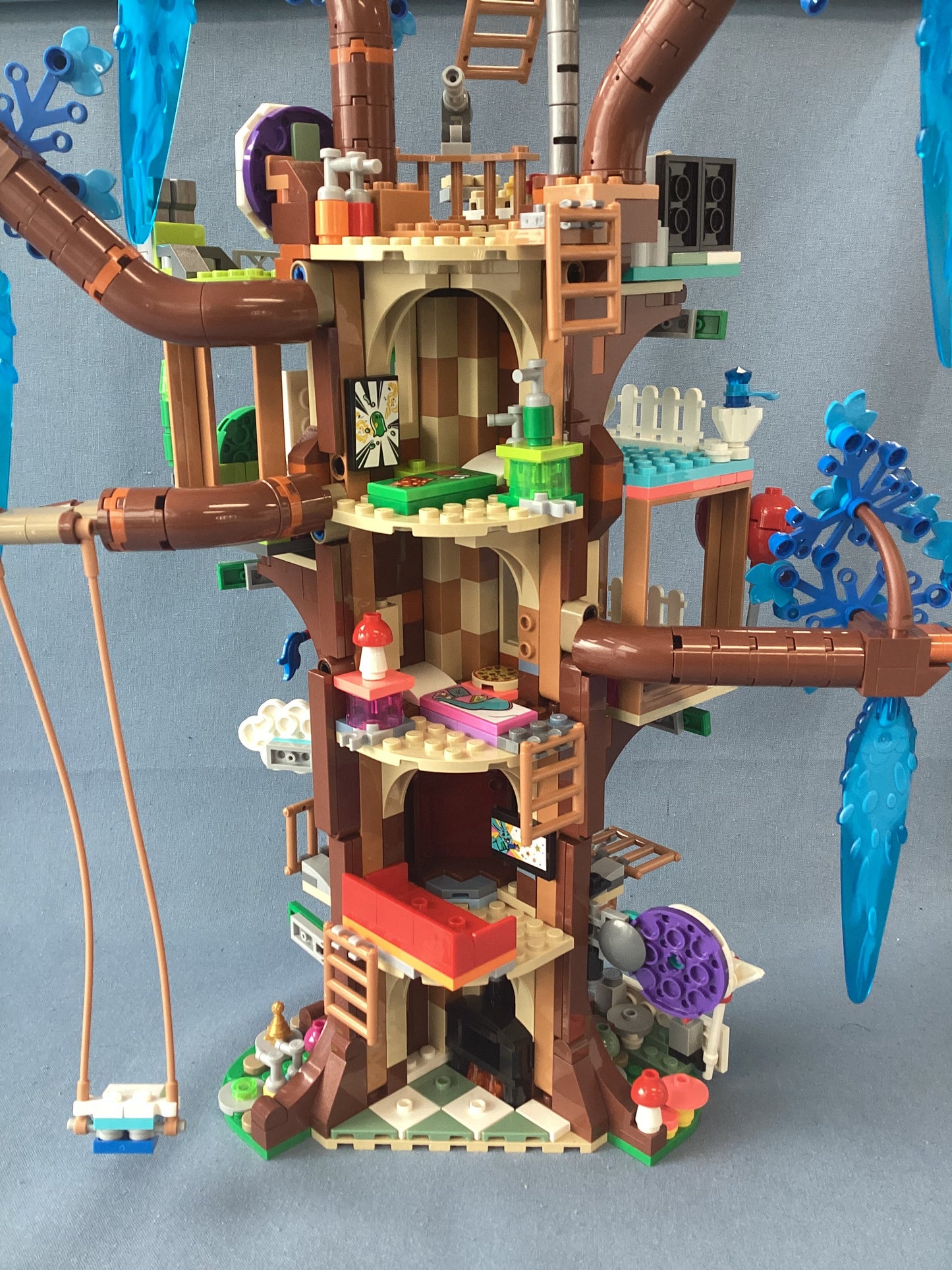 LEGO Dreamzzz. Fantastical Tree House. 71461. (used)