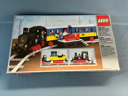 LEGO Train 4.5v. Push Along Passenger Steam Train. 7710. Used