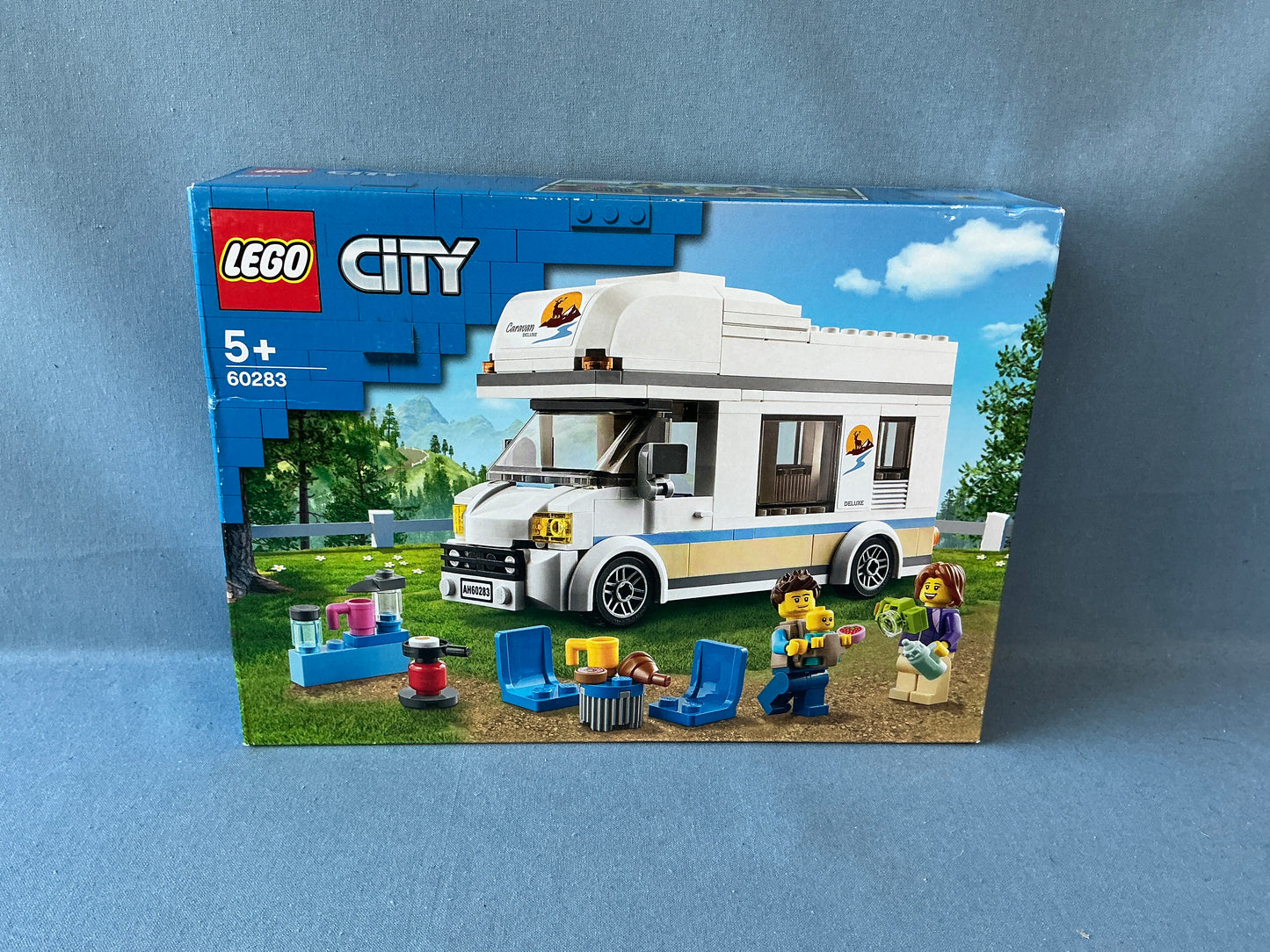 LEGO City. Holiday Camper Van. 60283
