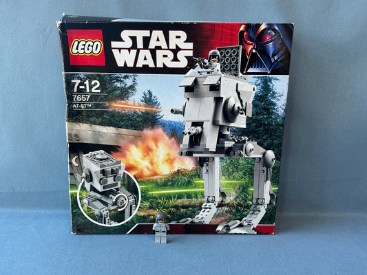 LEGO Star Wars. AT ST. 7657. (Used)