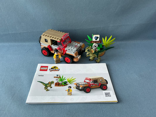 LEGO Jurassic Park. Dilophosaurus Ambush. 76958. (Used)