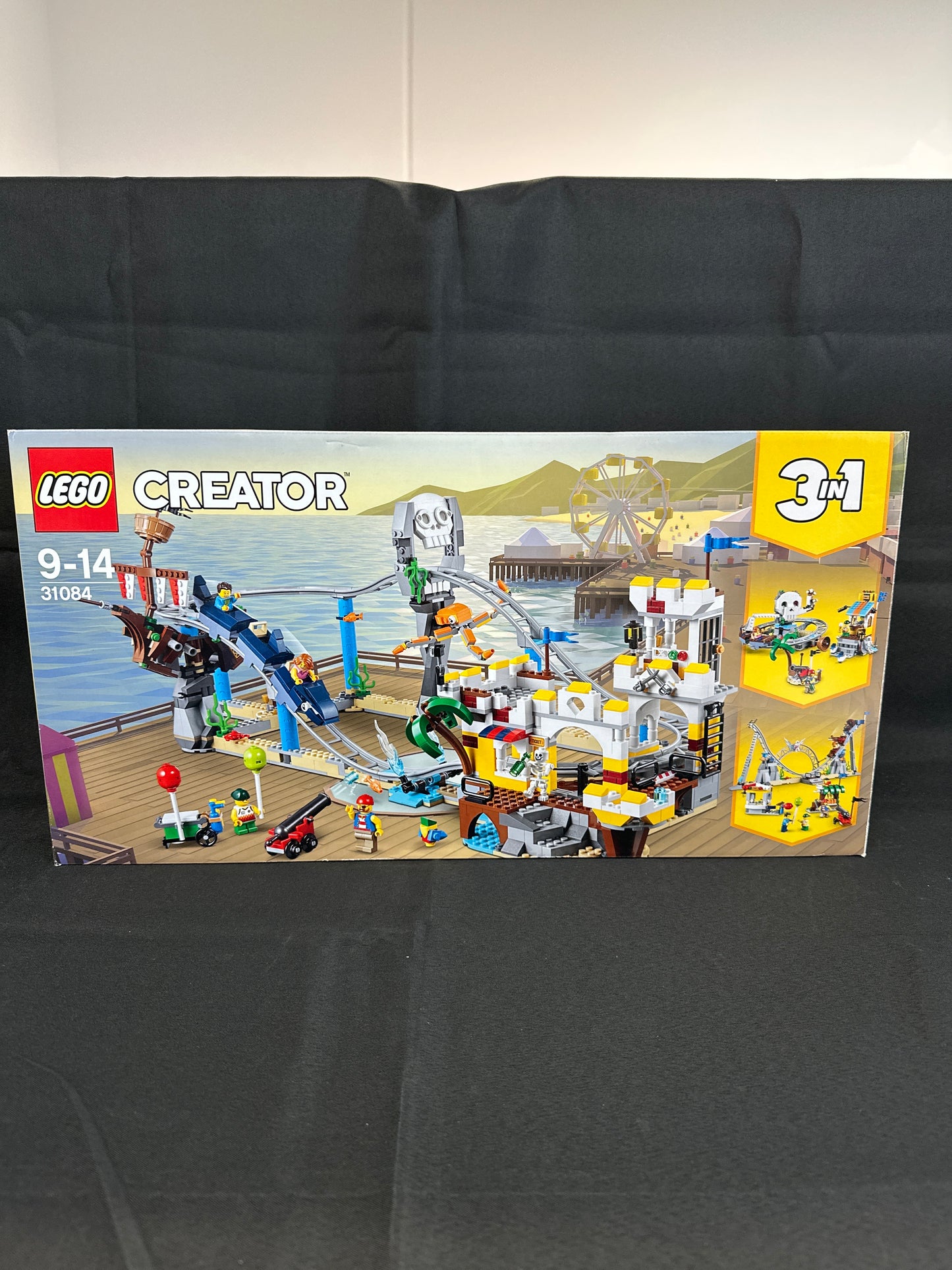 Pirate Roller Coaster. 31084. New