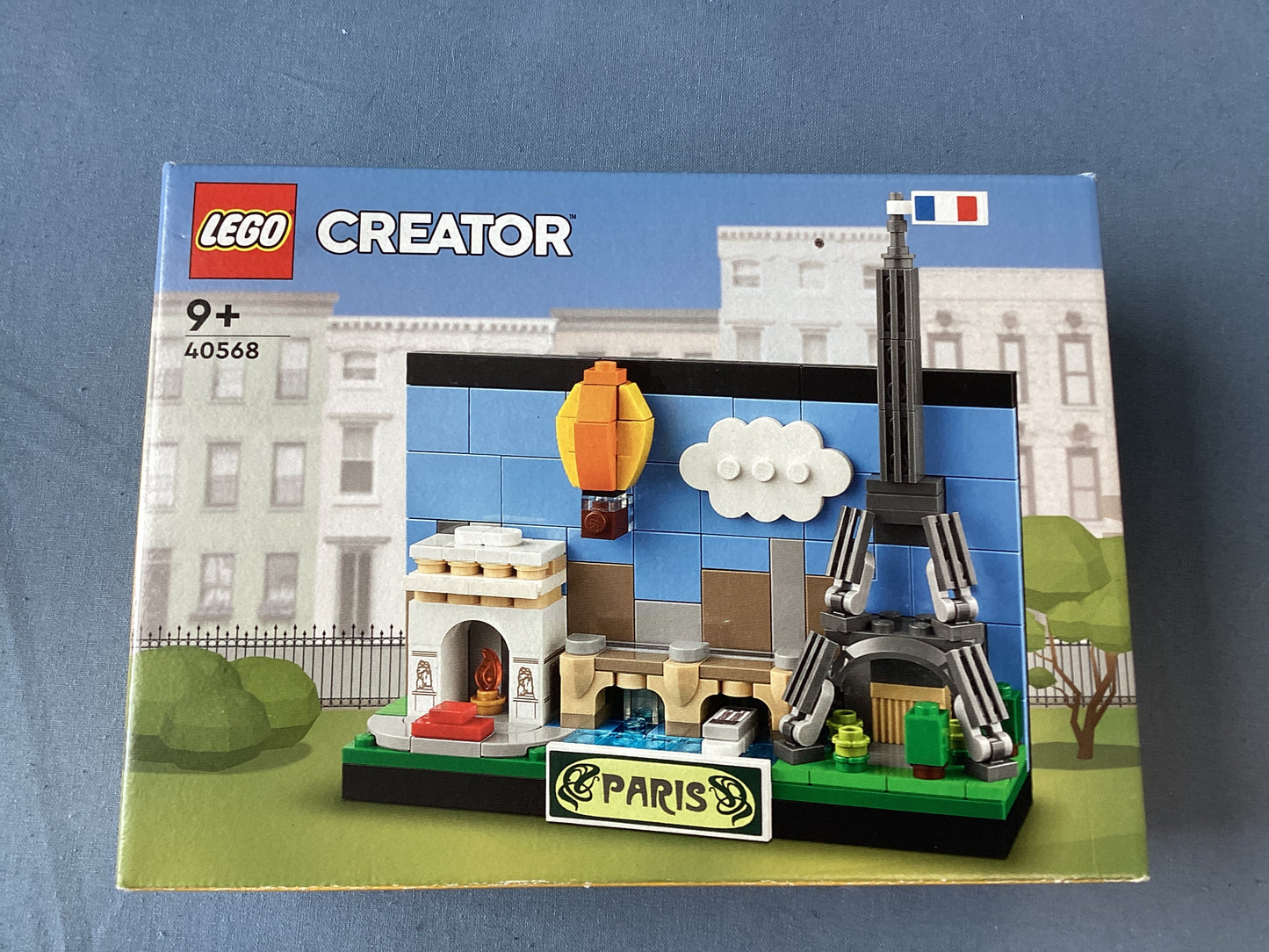 LEGO Creator. Paris Postcard. 40568