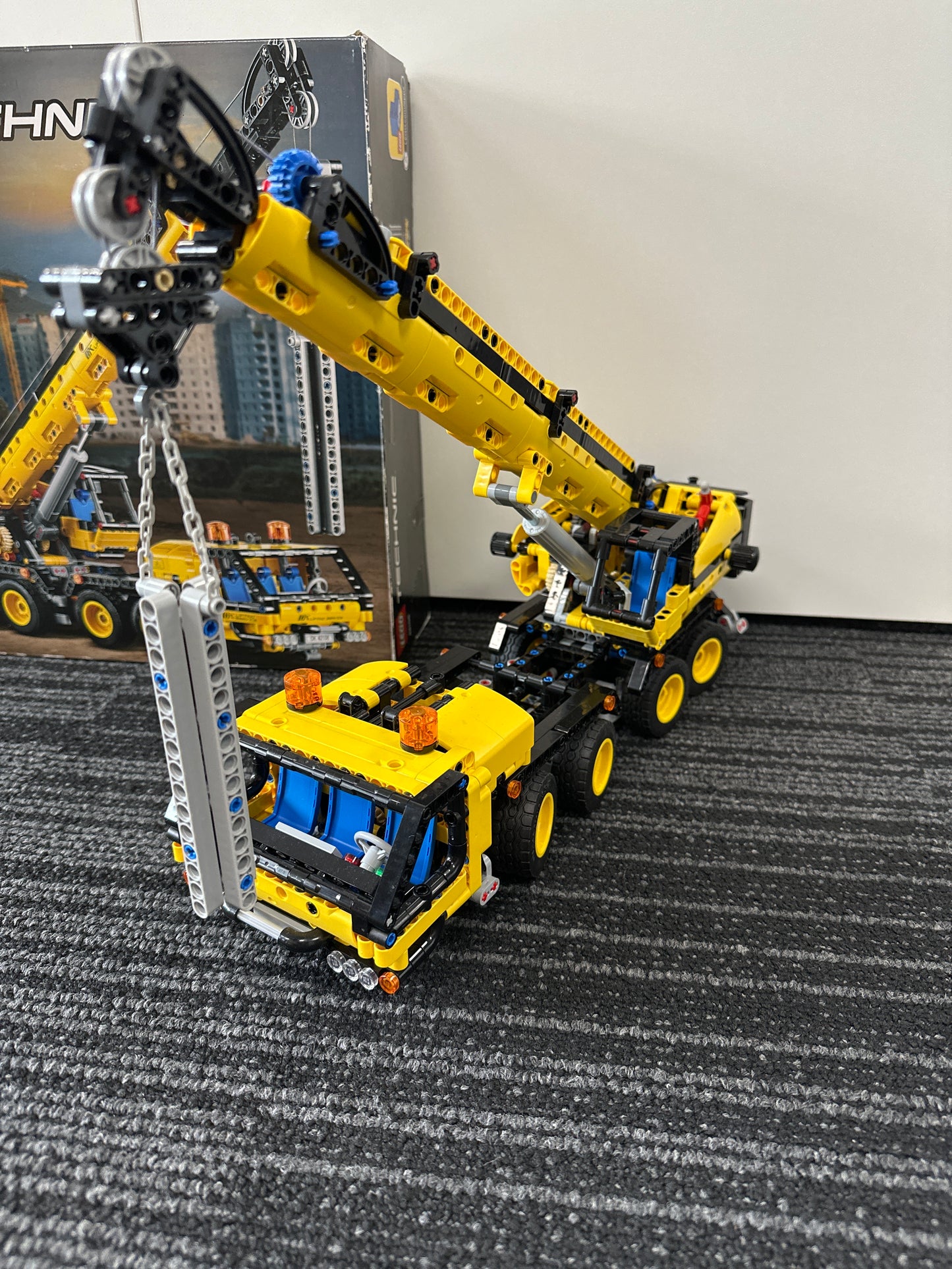 LEGO Technic. Mobile Crane. 42108. Used.