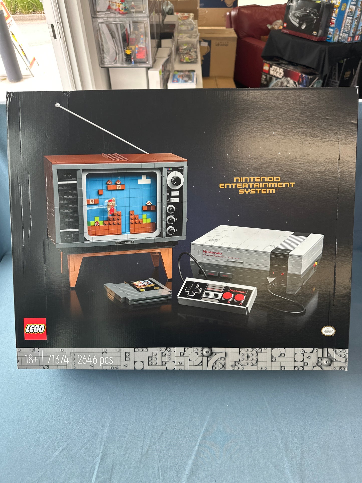 LEGO Super Mario. Nintendo Entertainment System. 71374