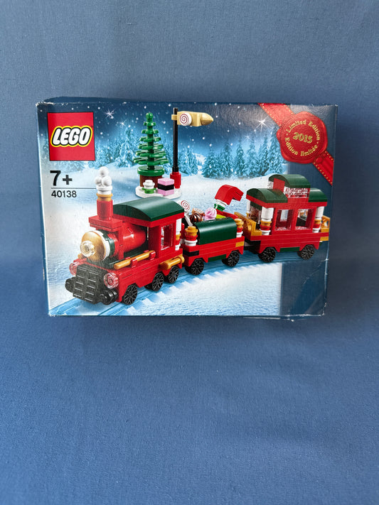 Lego Christmas. Christmas Train - Limited edition 2015 Holiday set. 40138