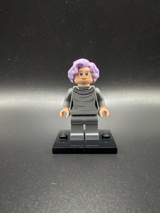 LEGO Star Wars Minifigure. Vice Admiral Holdo. sw0863