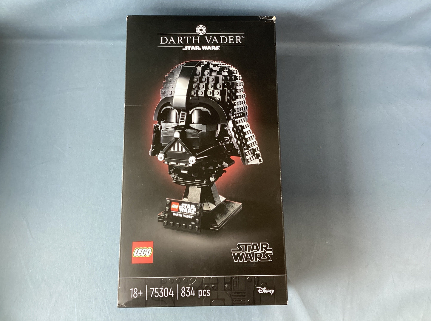 LEGO Star Wars. Darth Vader Helmet. 75304