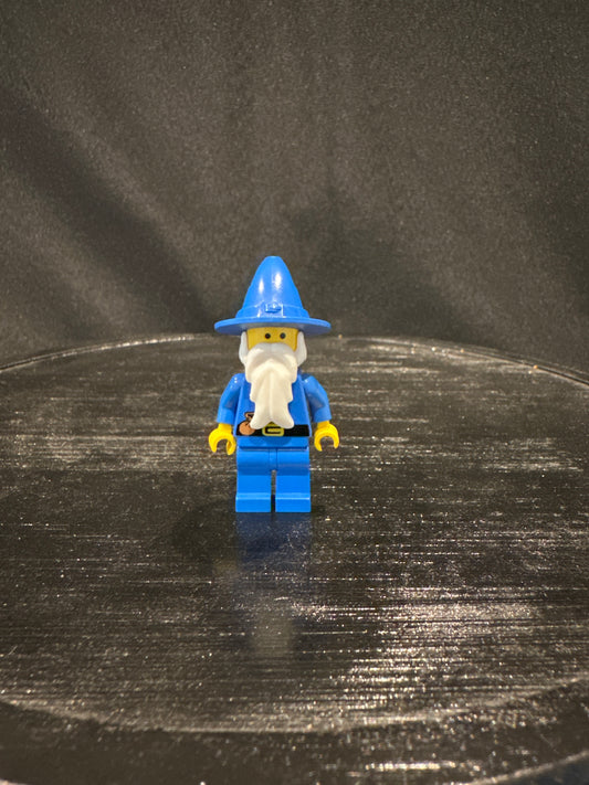 Majisto Wizard. Black Plastic Cape. cas249