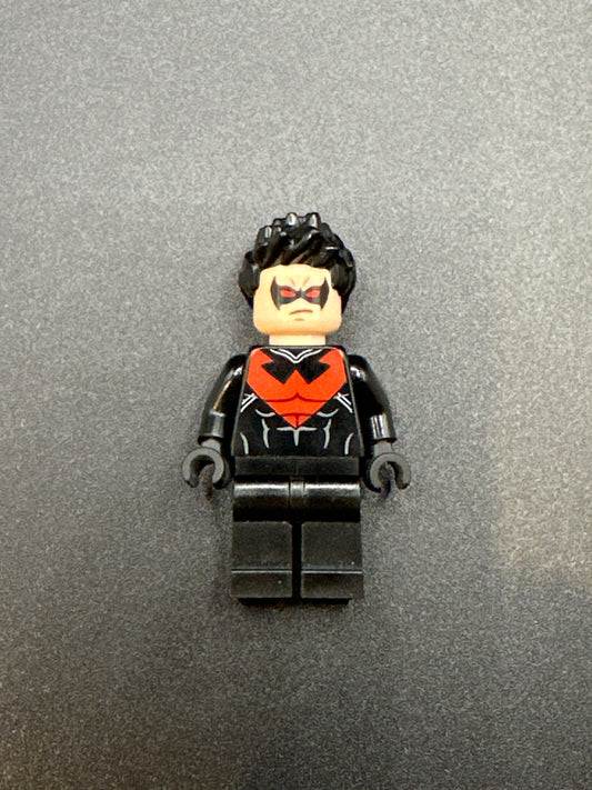 LEGO Super Hero’s minifigure. Nightwing. sh0085