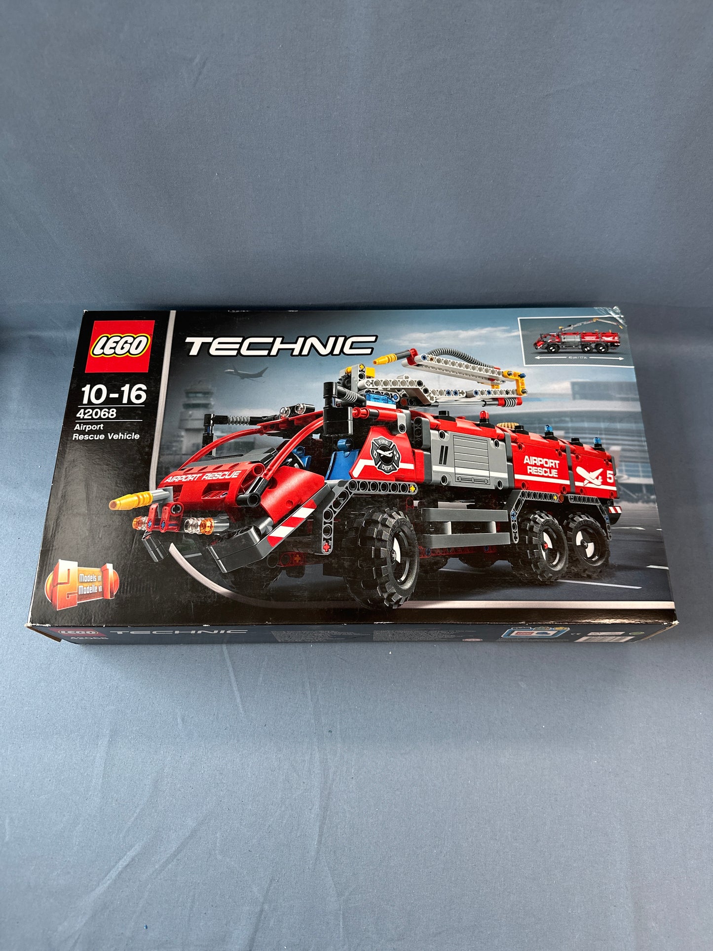 LEGO Technic. Airport Rescue Vehicle. 42068