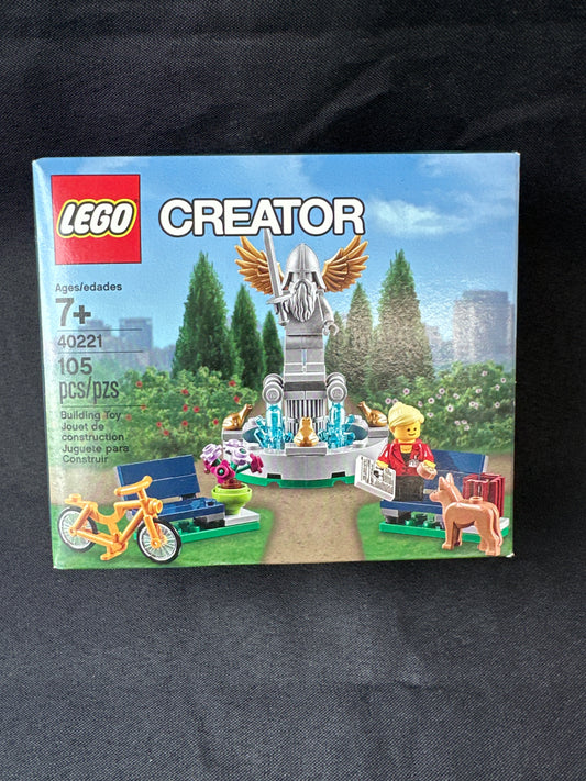 LEGO Creator. Fountain. 40221.