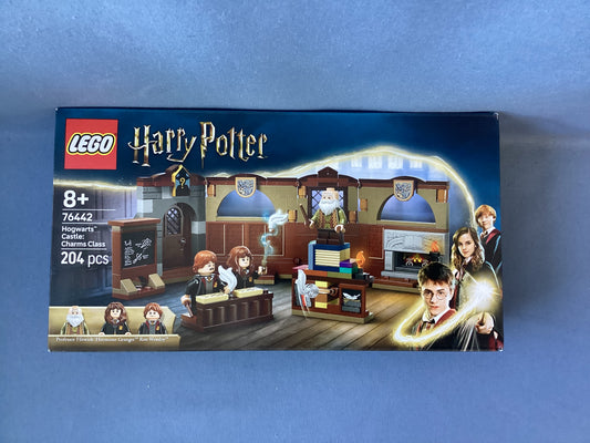 LEGO Harry Potter. Hogwarts Castle: Charms Class. 76442