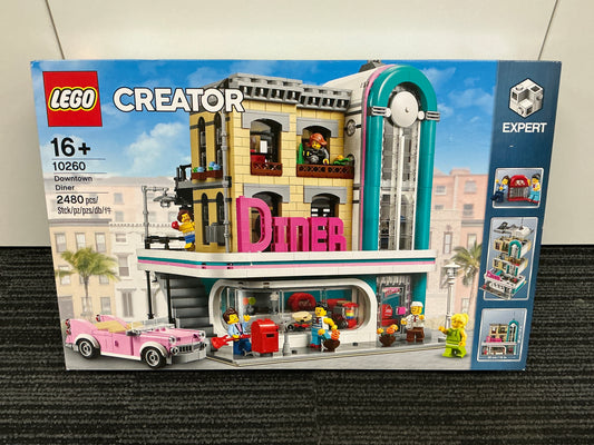 LEGO creator. Downtown Diner. 10260