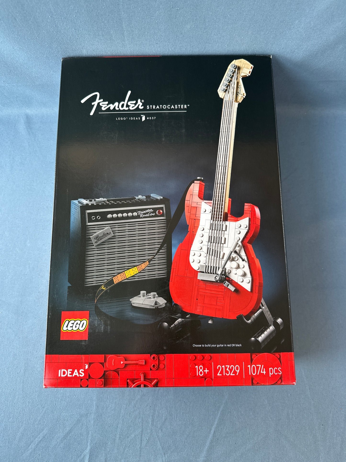 LEGO Ideas. Fender Stratocaster. 21329