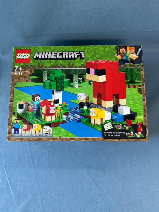 LEGO. Minecraft. The Wool Farm. 21153. (Used)