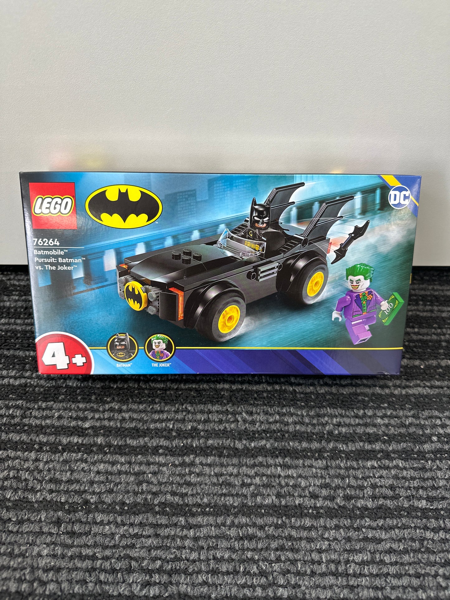 Batmobile pursuit. 76264. New