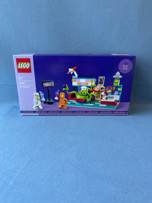 LEGO City. Alien Space Diner. 40687