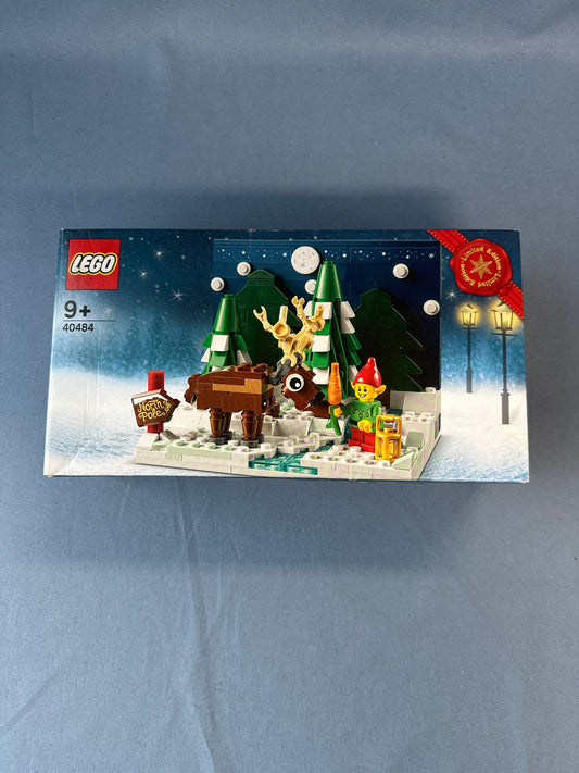 Lego. Santa’s Front Yard. 40484