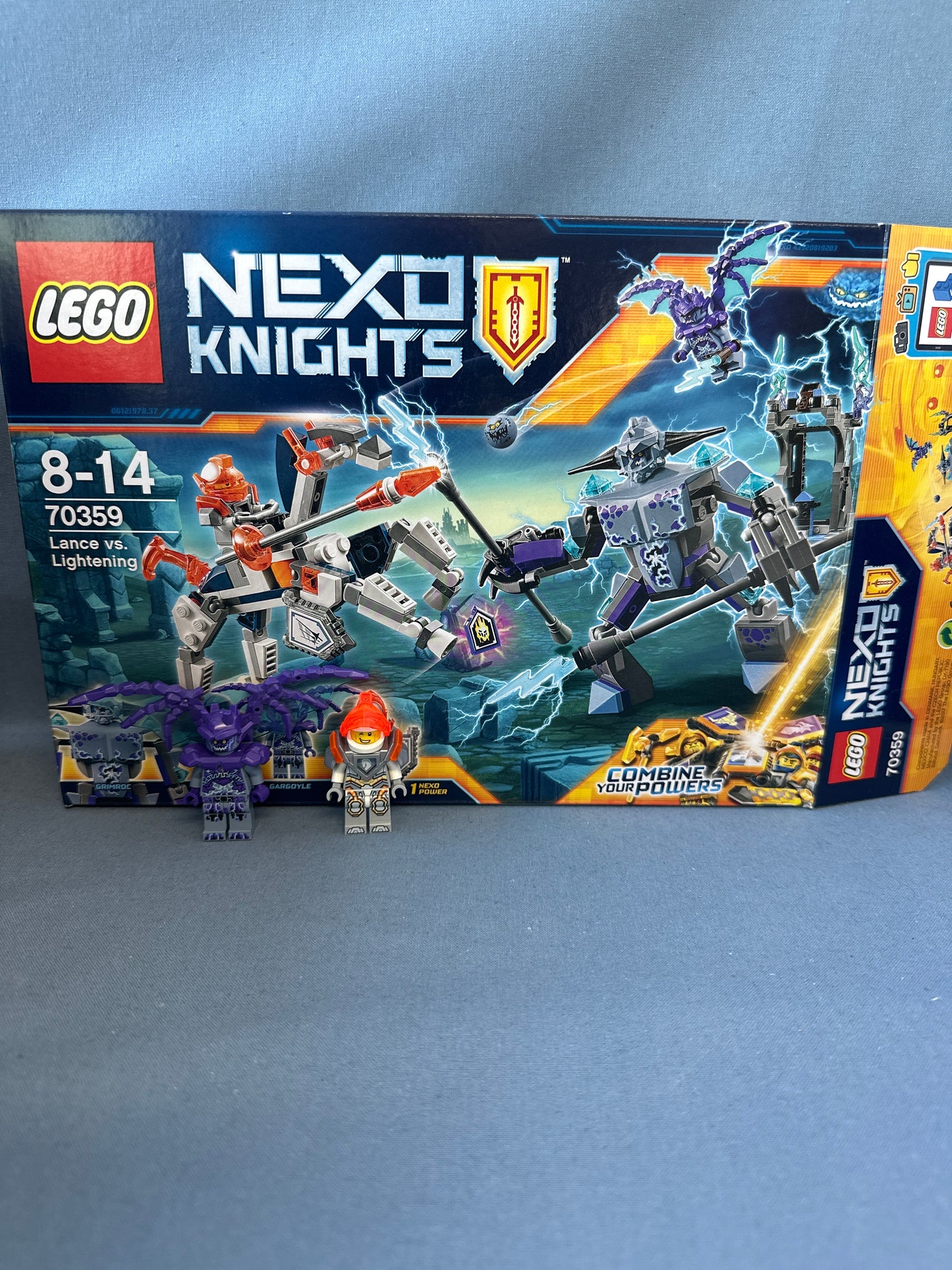 LEGO Nexo Knights. Lance vs Lightening. 70359. (Used)