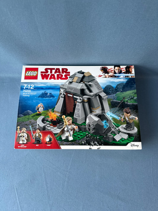 LEGO Star Wars. Ahch To Island Training. 75200