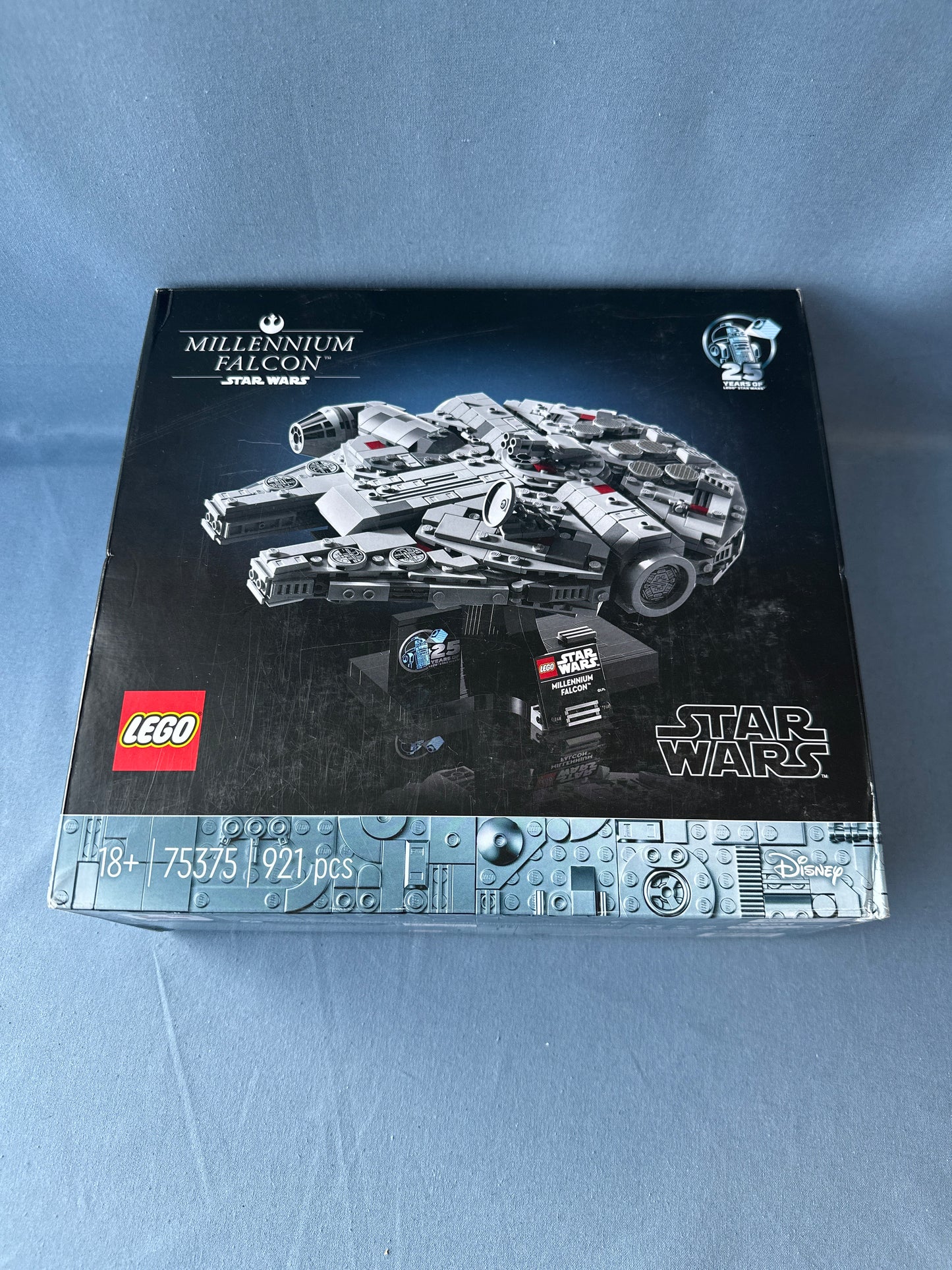 LEGO Star Wars. Millennium Falcon. 75375