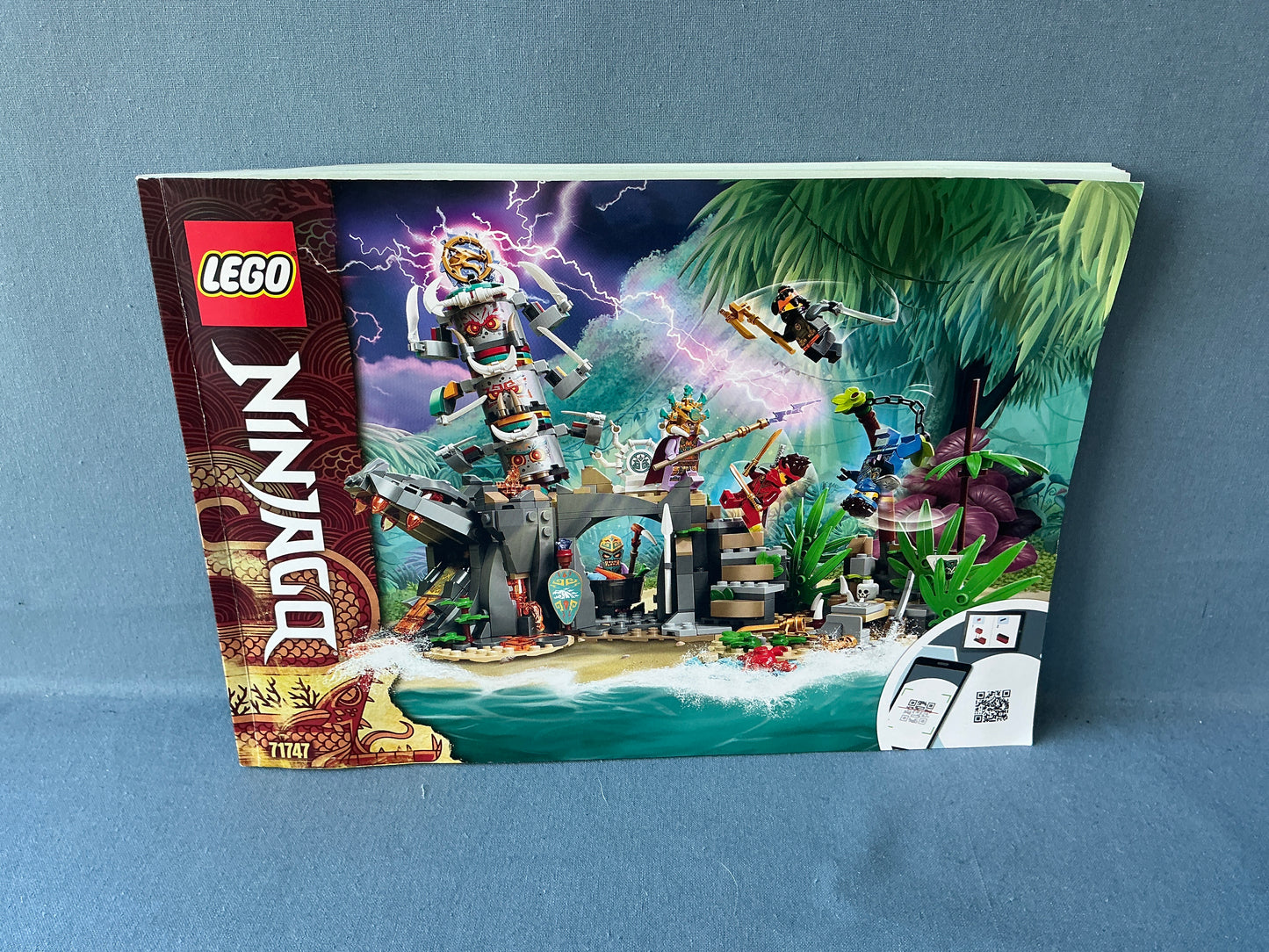 LEGO Ninjago. The Keepers Village. 71747. Used