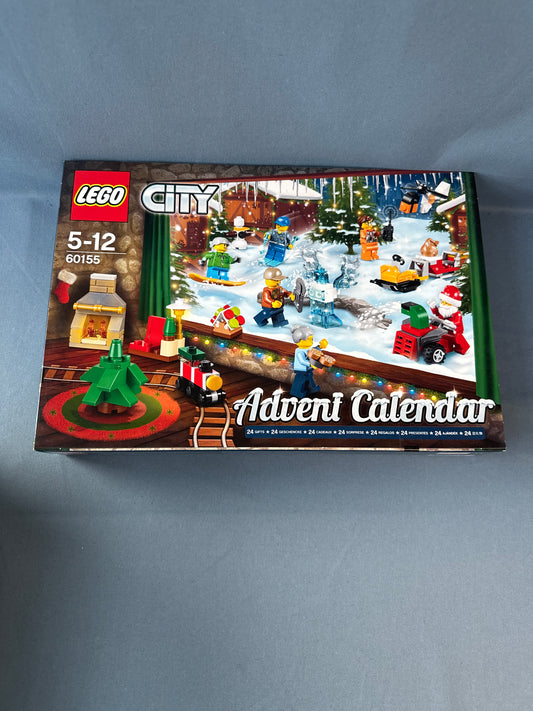 LEGO City. 2017 city advent calendar. 60155