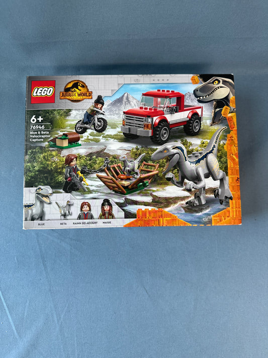 LEGO Jurassic Park. Blue and Beta Velociraptor Capture. 76946. (Used)
