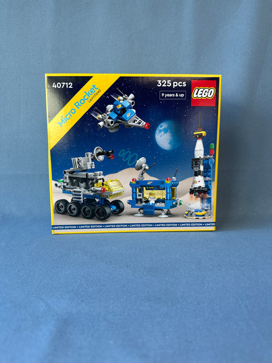 LEGO Space. Micro Rocket Launchpad. 40712