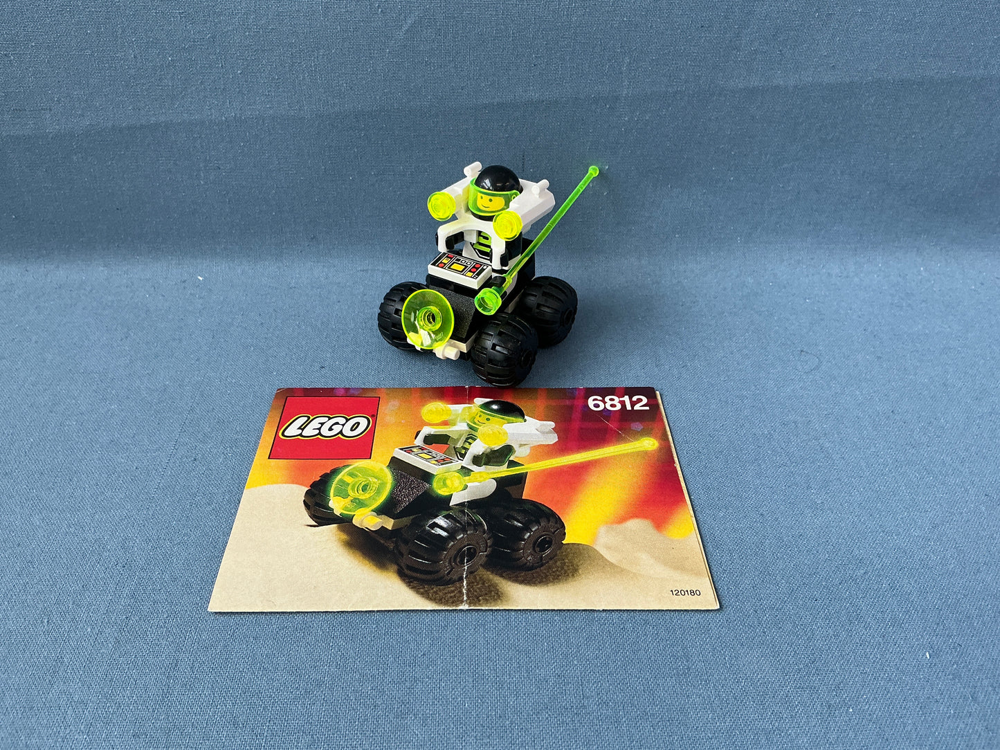 LEGO Blacktron. Grid Trekkor. 6812. (Used)