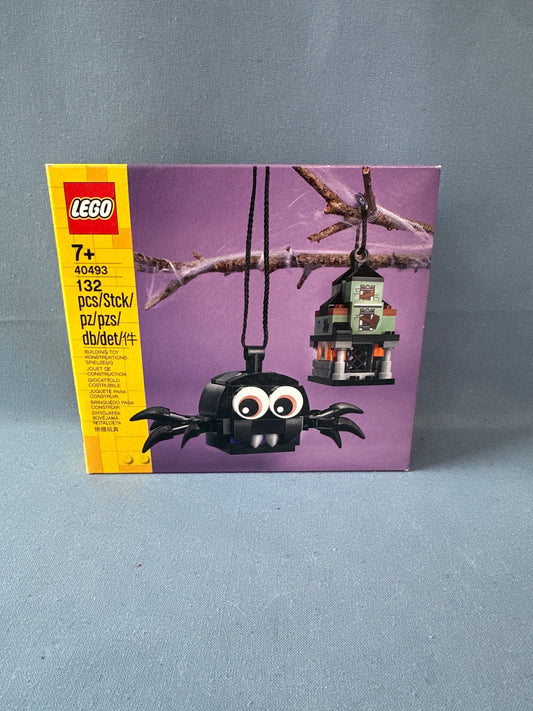LEGO Exclusive. Spider and Haunted House Pack. 40493