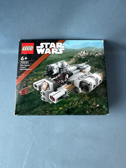 LEGO Star Wars. The Razor Crest Microfighter. 75321
