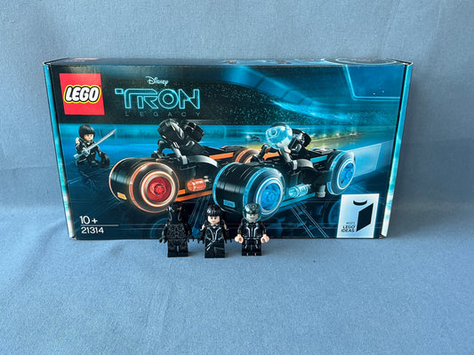 LEGO Ideas. TRON: Legacy Lightcycle. 21314. (Used)