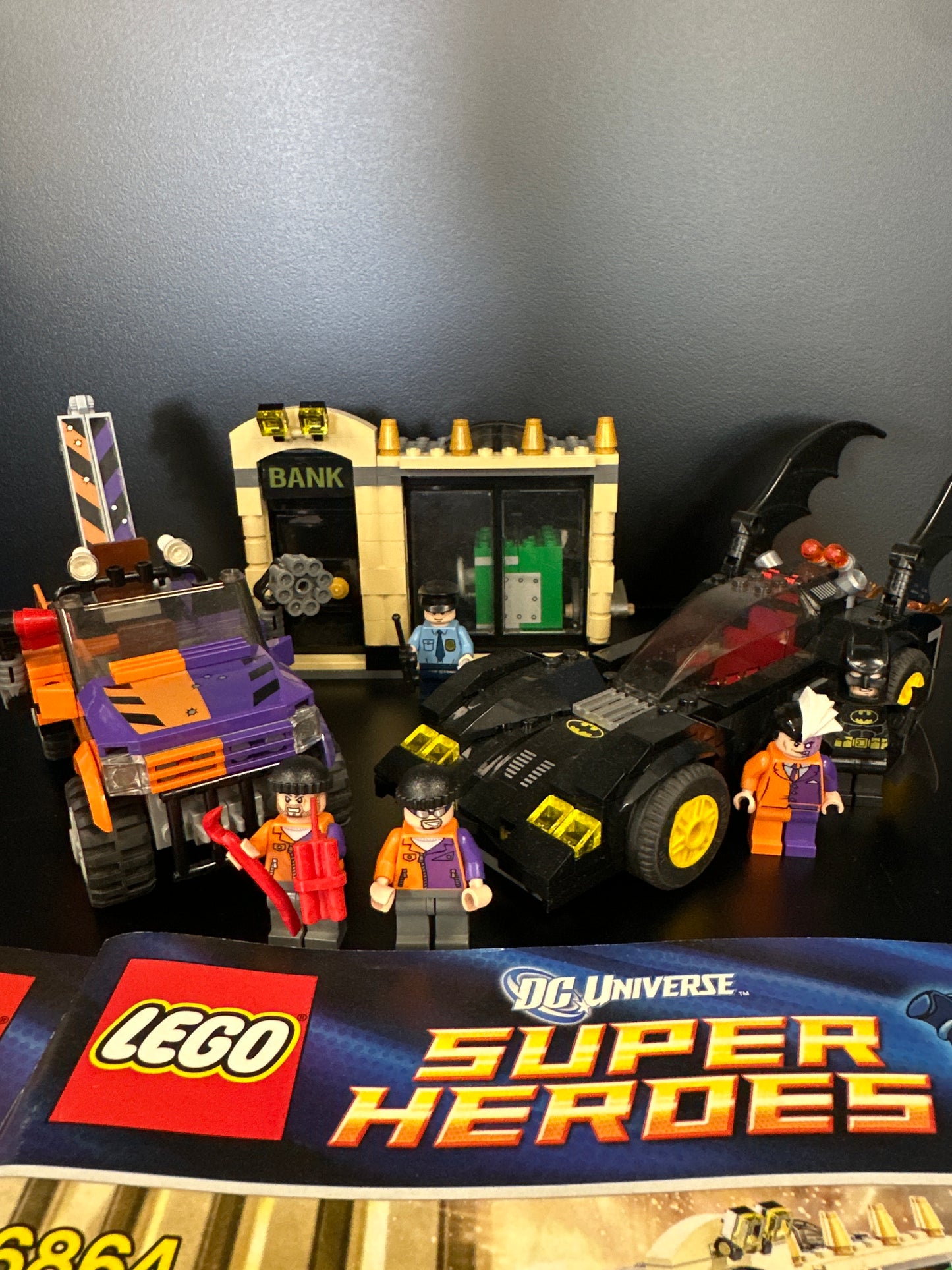 Batman bank. 6864. Used.