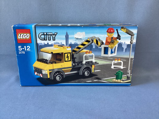 LEGO. City. Repair Truck. 3179 (Used)