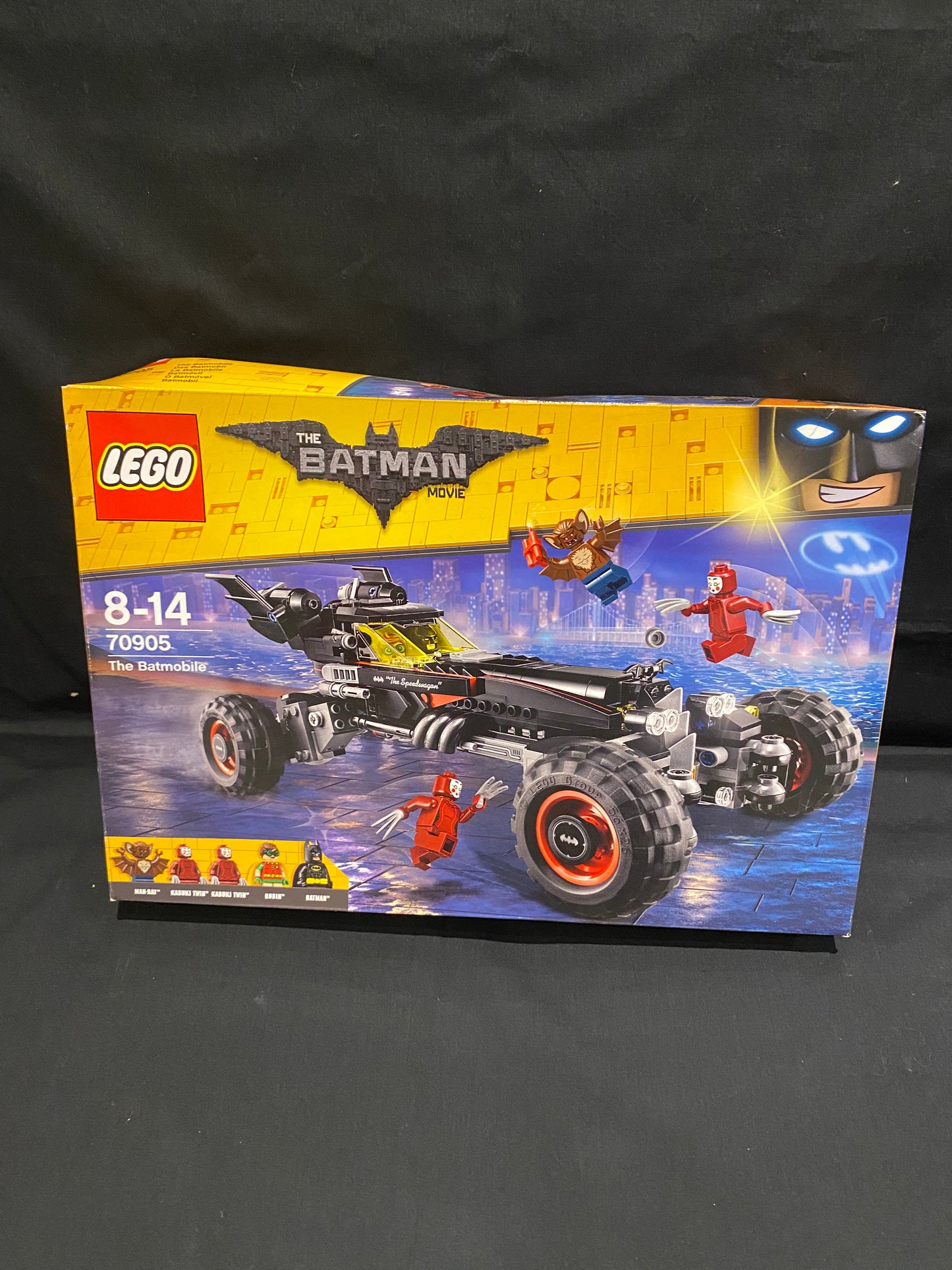 Batmobile. 70905. New