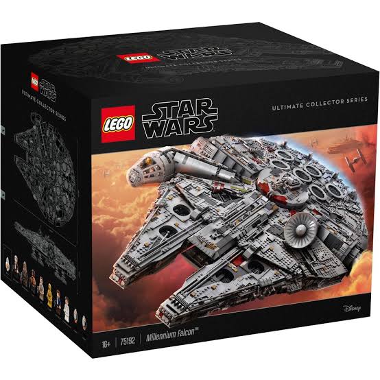 LEGO Star Wars Millennium Falcon UCS. 75192. New