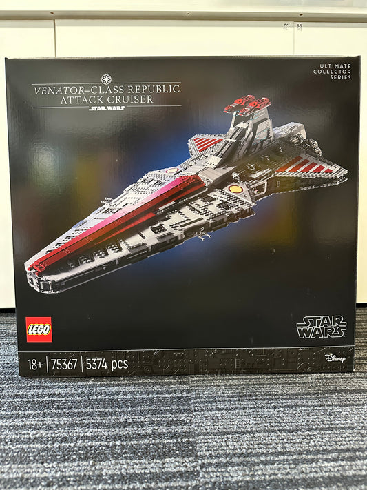 LEGO Star Wars UCS. Venator-class Republic Attack Cruiser. 75367