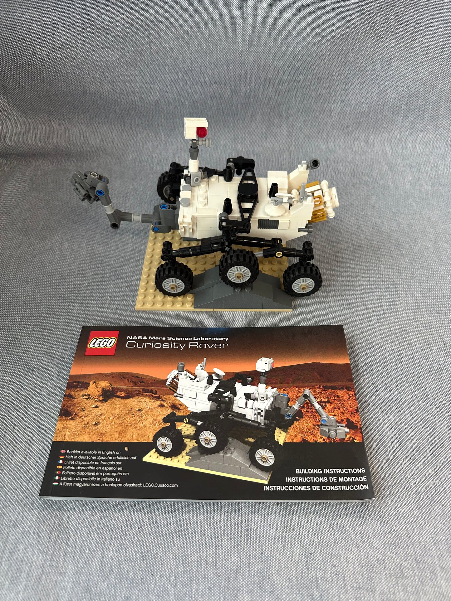 LEGO CUUSOO. NASA Mars Science Laboratory Curiosity Rover. 21104. Used