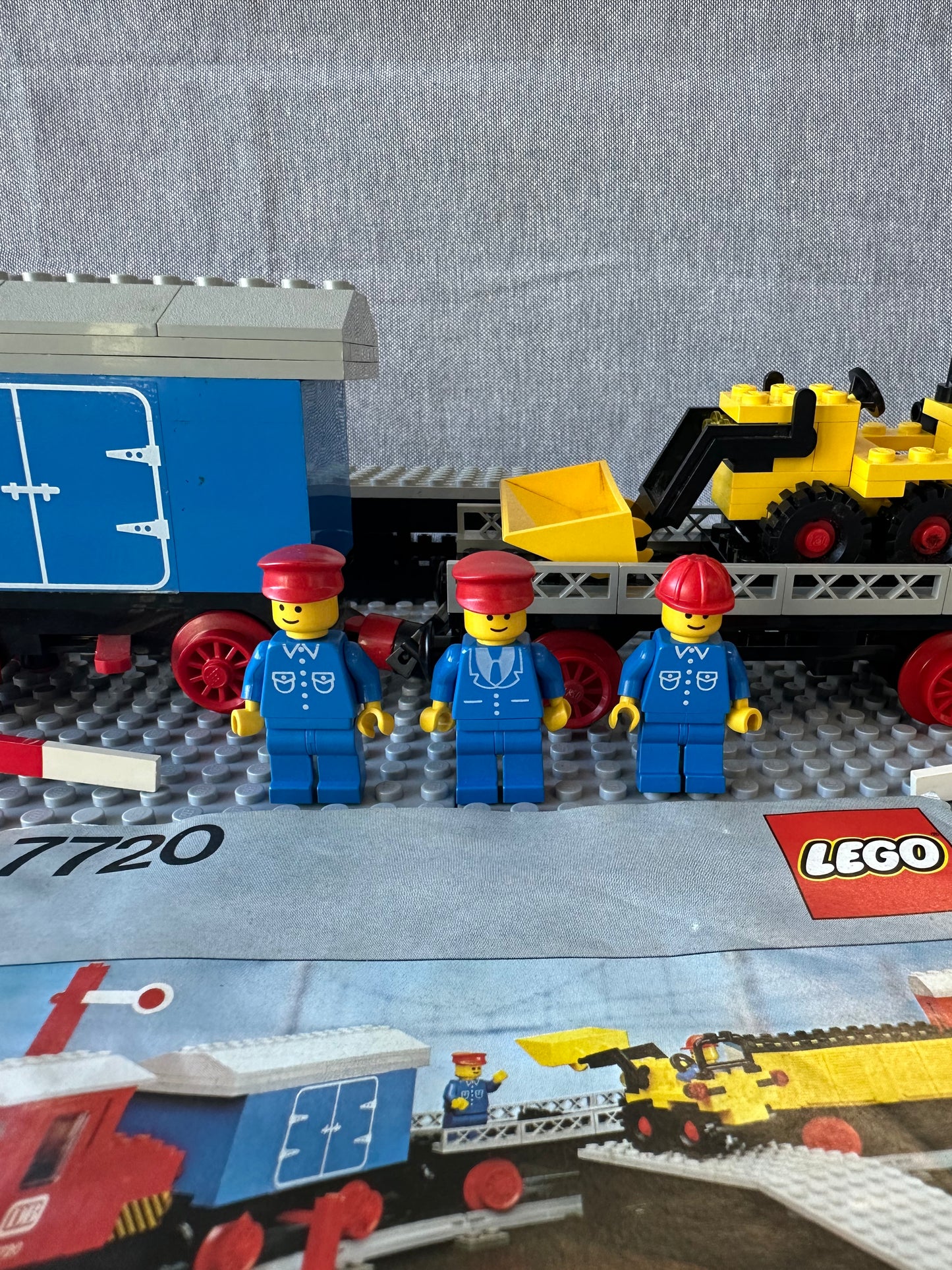 LEGO Train. 4.5v. Diesel Freight Train. (Battery). 7720. Used