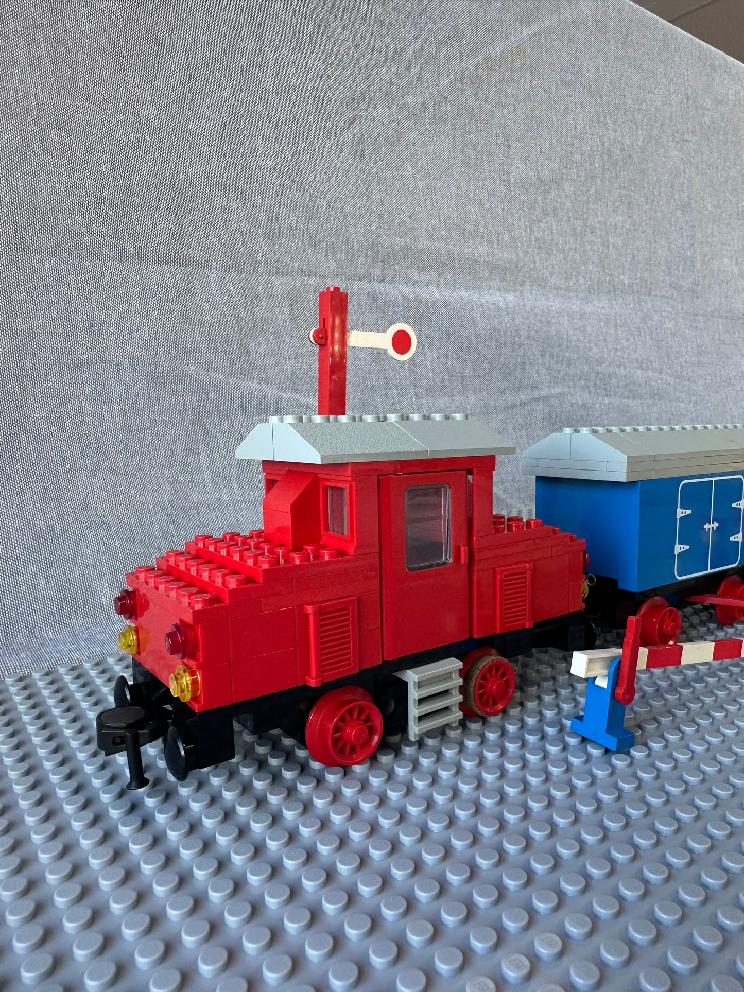 LEGO Train. 4.5v. Diesel Freight Train. (Battery). 7720. Used