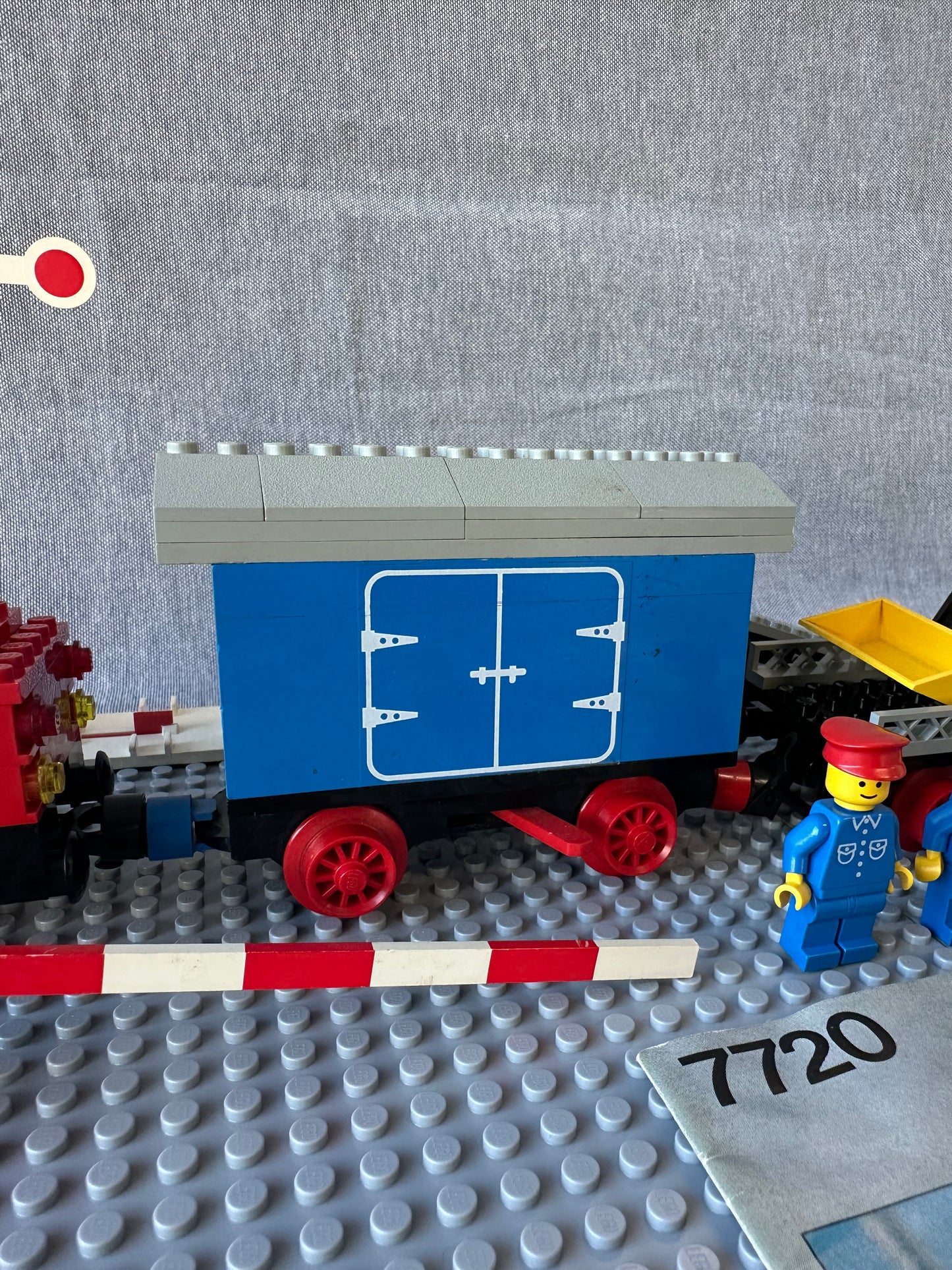 LEGO Train. 4.5v. Diesel Freight Train. (Battery). 7720. Used